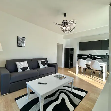 Apartment Le Repere Secret De Nestor - Sonights